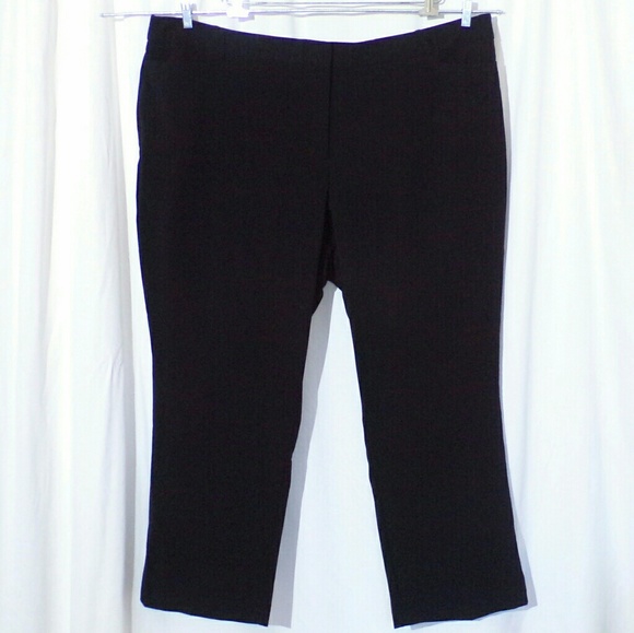 Avenue Pants - NWT Avenue Tummy Control Trousers Size 30 Avg.